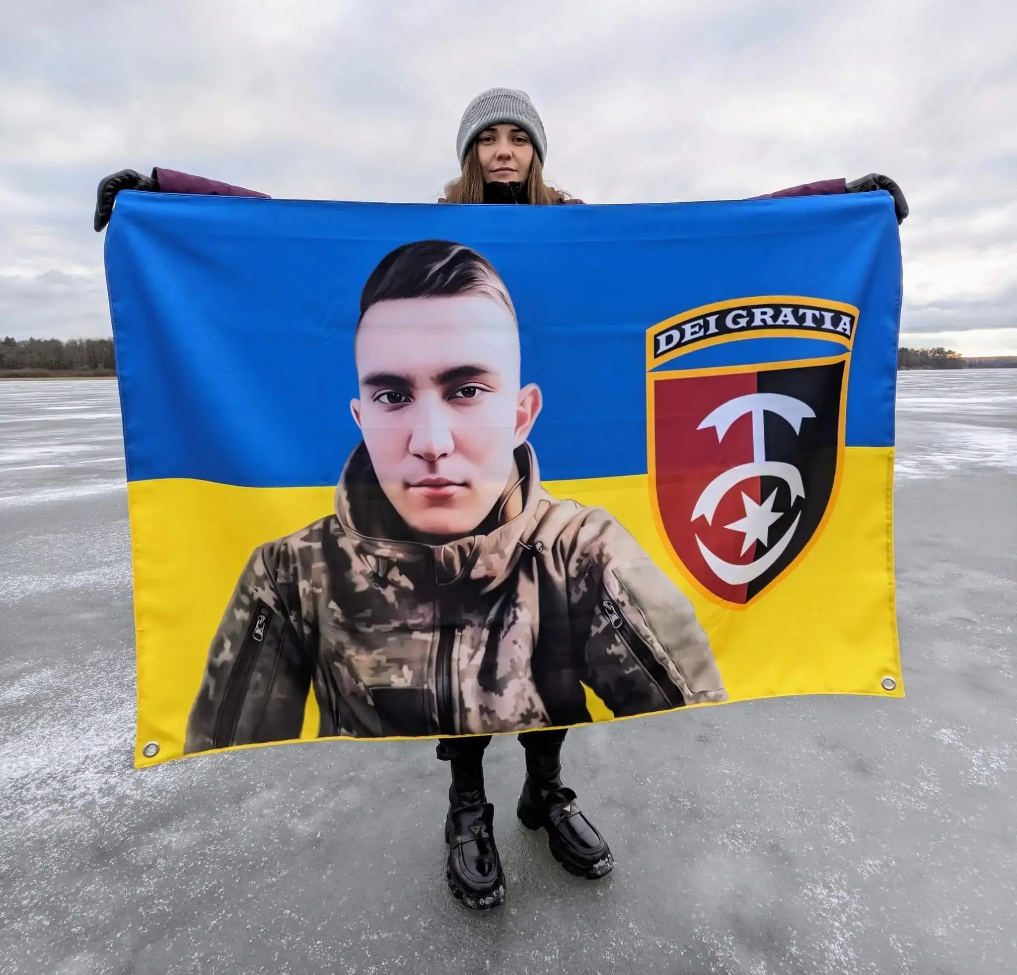 Прапор з фото 1